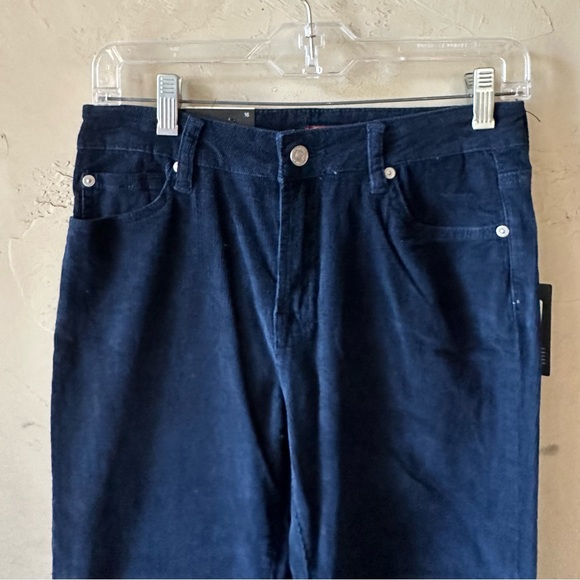 Boys 7 For All Mankind Jeans - Picture 5 of 9